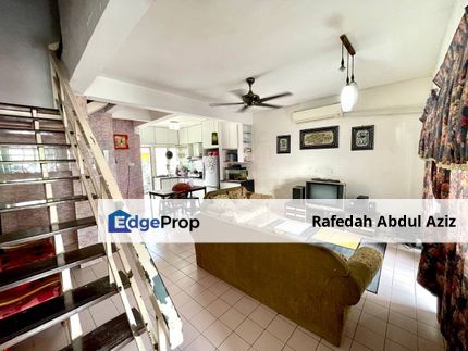 Double Storey Taman Balakong Jaya Seri Kembangan , Selangor, Balakong