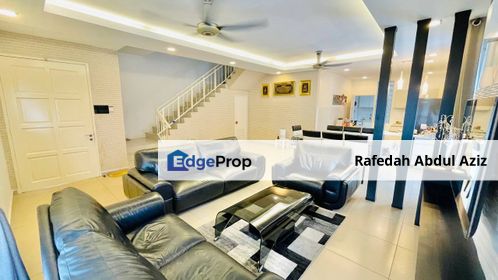 Renovated End Lot House Double Storey Terrace House Cluster at Tropika D Alpinia in Puchong South For Sale near to Cyberjaya and Putrajaya , Selangor, Puchong South