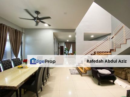 Renovated End Lot Double Storey Superlink House in Laman Glenmarie For Sale, Selangor, Glenmarie