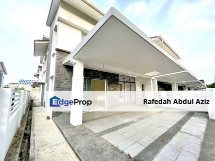 End Lot Double Storey Hyperlink at Marbella D Kayangan in Seksyen 13 Shah Alam For Sale, Selangor, Shah Alam