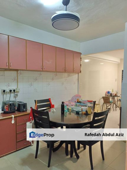 Double Storey Terrace House Taman Sungai Besi Indah Seri Kembangan, Selangor, Seri Kembangan