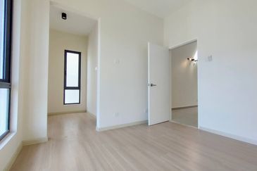 Crescent Park Townvilla