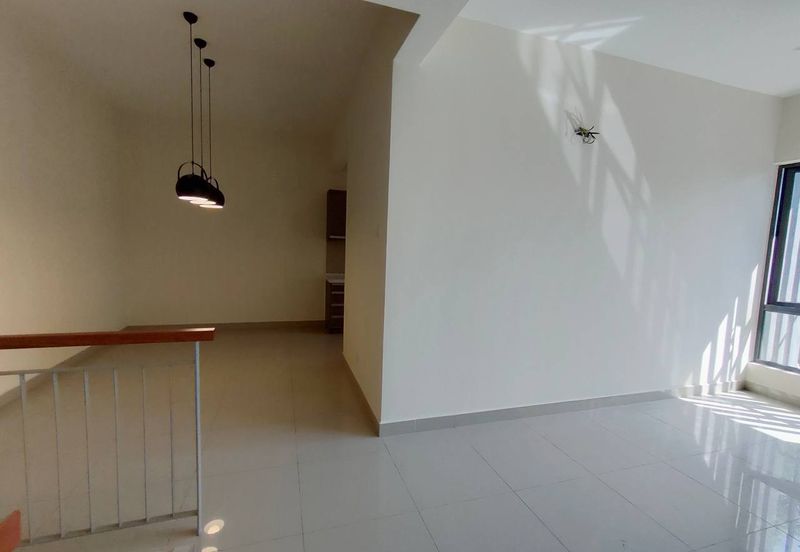 Crescent Park Townvilla