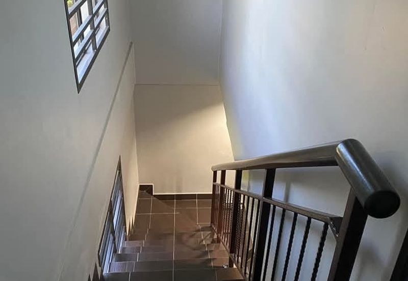 Putra Hill Residency