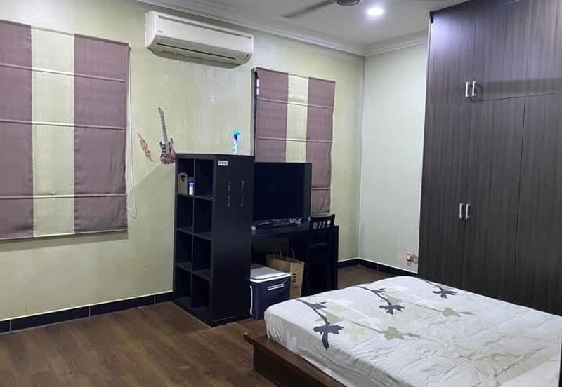 Putra Hill Residency