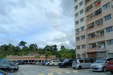 Sri Hijauan, Ukay Perdana