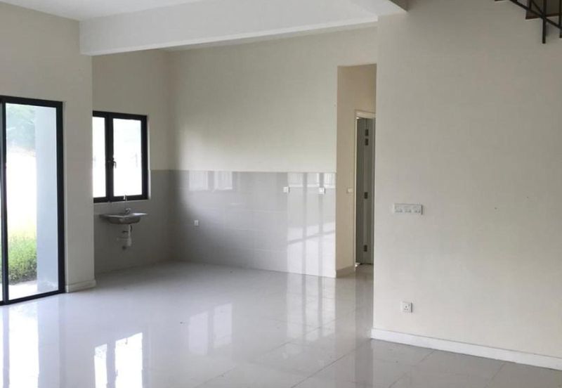 Hemingway Residence @ Bandar Seri Coalfields