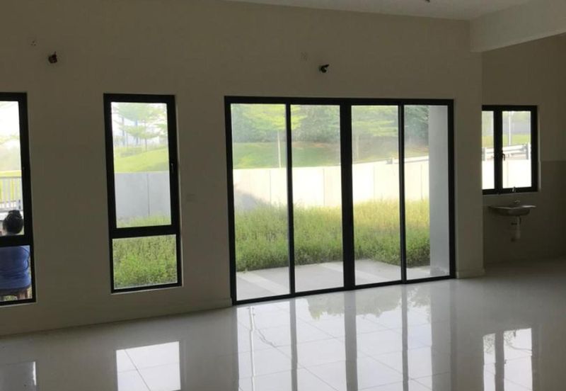 Hemingway Residence @ Bandar Seri Coalfields