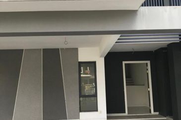 Hemingway Residence @ Bandar Seri Coalfields