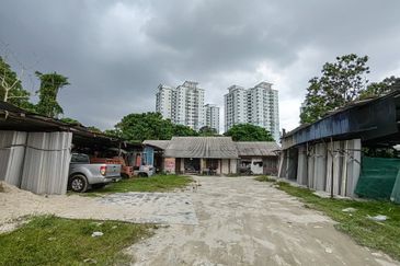 Kampung Batu 14, Puchong