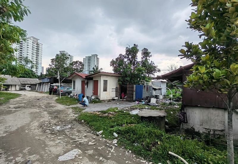 Kampung Batu 14, Puchong