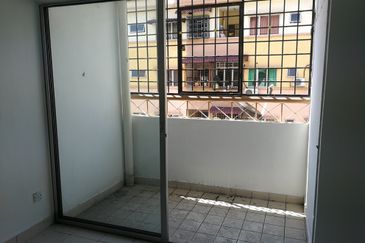 Sunway Batu Caves Shop Apartment