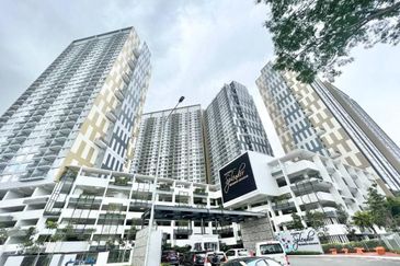 Platinum Splendor Residence