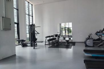 I Residence @ I City