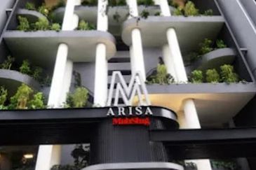 Residensi M Arisa Pelangi