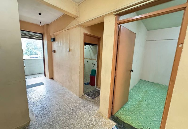 Flat PKNS, Kampung Kerinchi