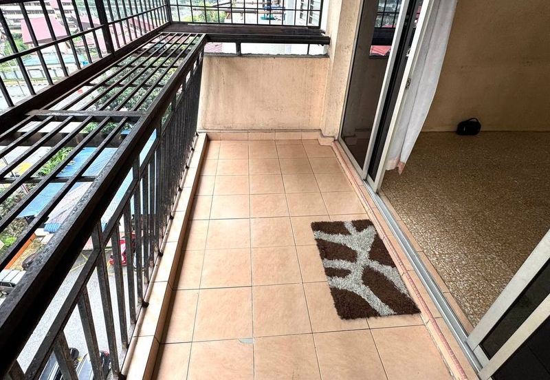 Flat PKNS, Kampung Kerinchi