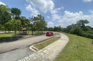 Perdana Hills ( Presint 11 )