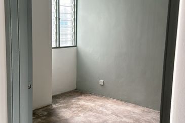 Bolton Industrial Park