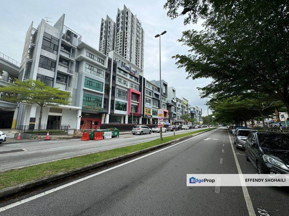 CYBERJAYA MALL JALAN PERDANA, Selangor, Cyberjaya