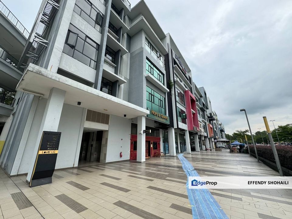 CYBERJAYA MALL JALAN PERDANA, Selangor, Cyberjaya