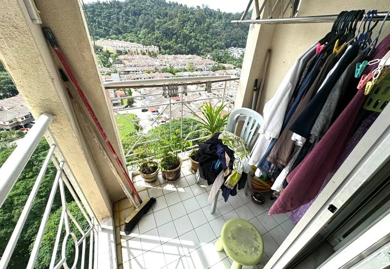 Menara Jade (Jade Tower), Taman Bukit Indah