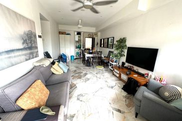 Menara Jade (Jade Tower), Taman Bukit Indah