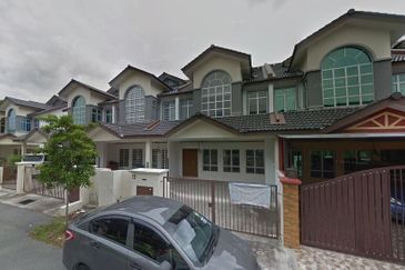 Taman Seroja, Bandar Baru Salak Tinggi