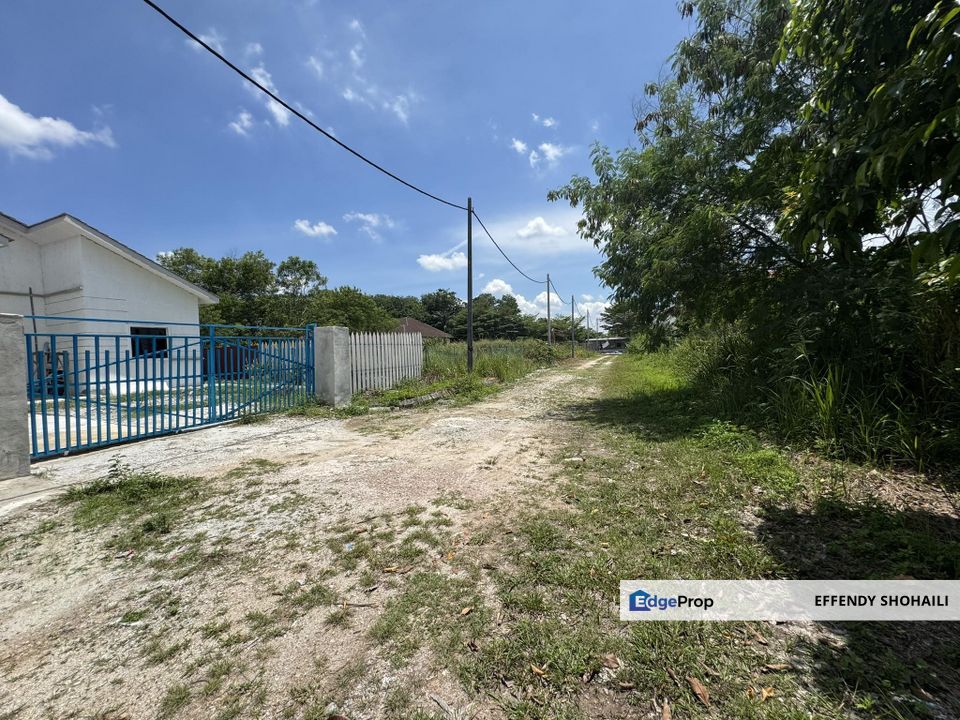 SUNGAI PLONG SUNGAI BULOH BANGLO LOT, Selangor, Sungai Buloh