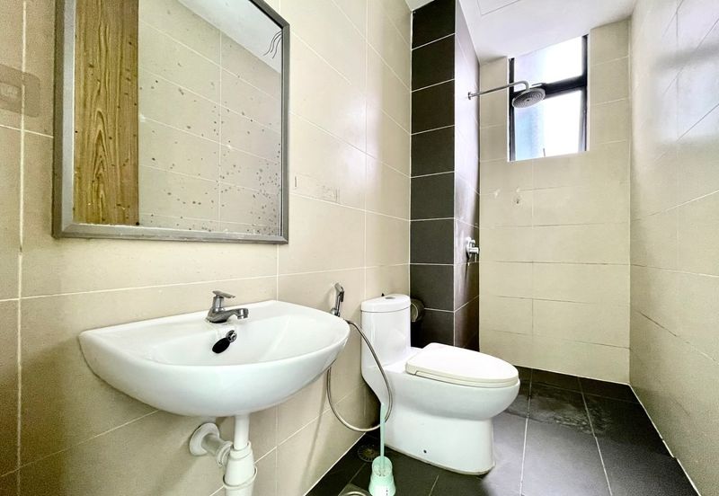 City of Green Condominium