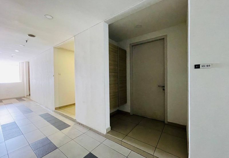 I Residence @ I City