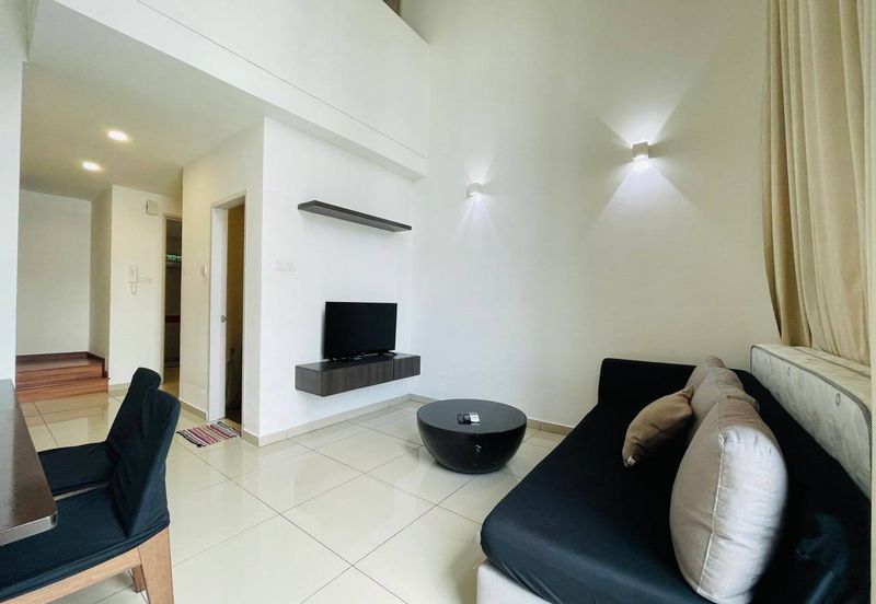 I Residence @ I City