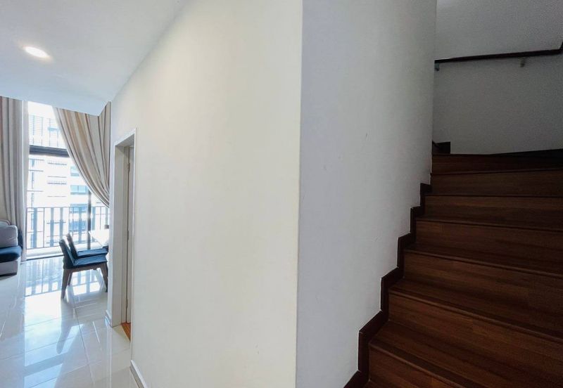 I Residence @ I City