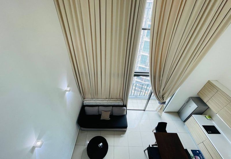 I Residence @ I City