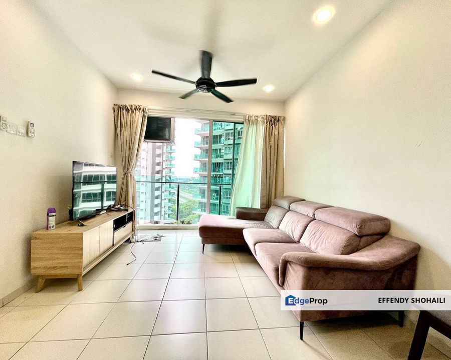 THE ZIZZ CONDO DAMANSARA DAMAI, Selangor, Damansara Damai