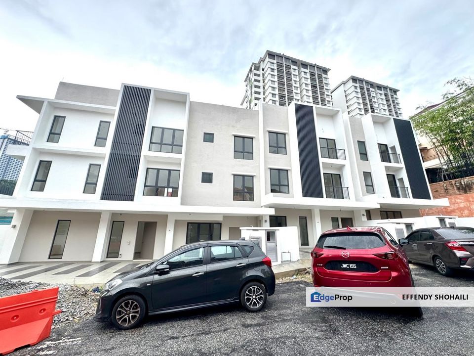 TAMAN NAGA EMAS SALAK SOUTH TERRACE, Kuala Lumpur, Salak Selatan