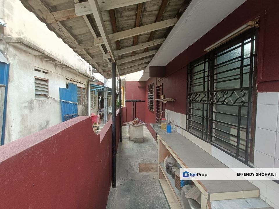 TAMAN KOPERASI POLIS 2 CORNER LOT, Kuala Lumpur, Gombak