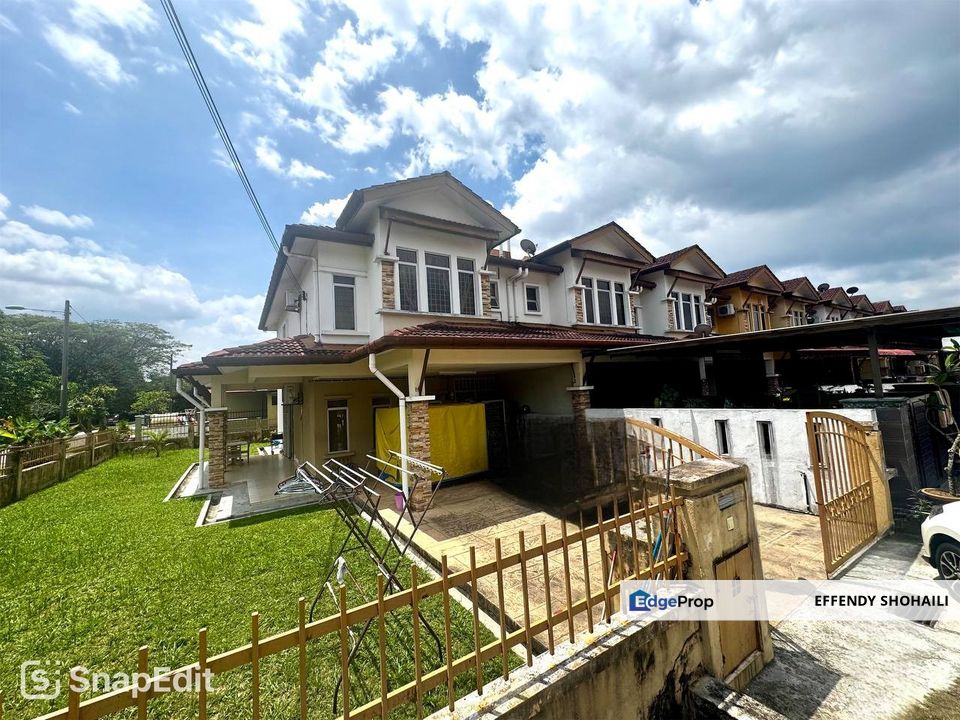 TAMAN PELANGI SEMENYIH CORNER LOT, Selangor, Semenyih