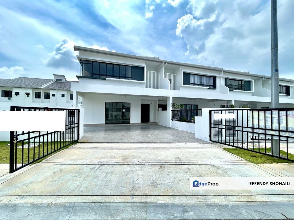 SEJATI LAKESIDE CORNER LOT CYBERJAYA, Selangor, Cyberjaya