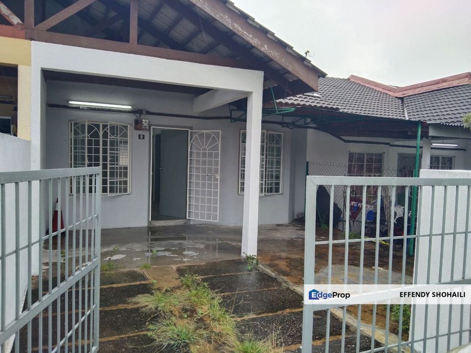 TAMAN BOLTON TERRACE BATU CAVES, Selangor, Batu Caves 