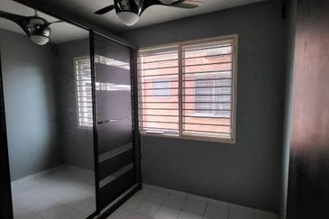 Villa Court @ Goodview Height