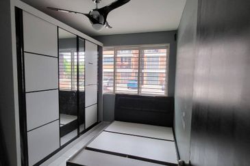 Villa Court @ Goodview Height