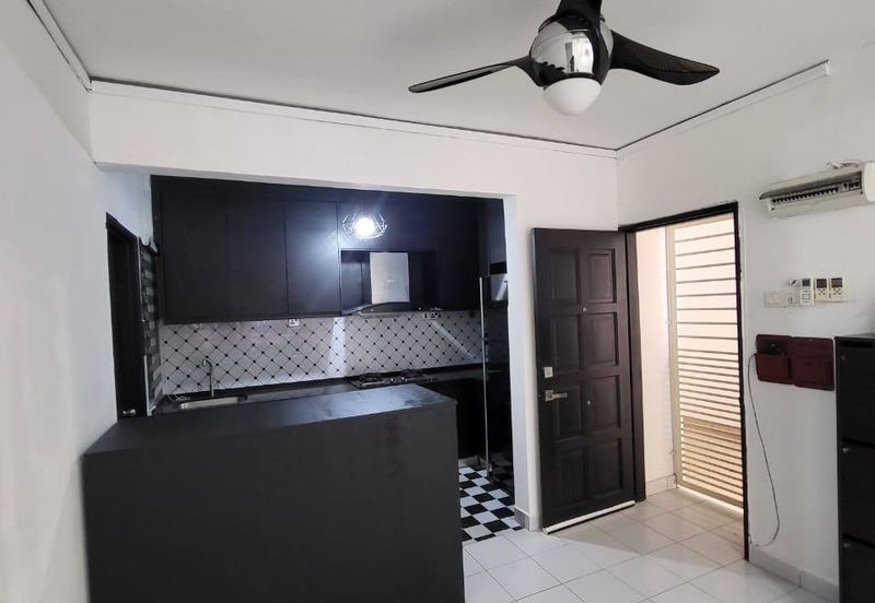 Villa Court @ Goodview Height