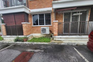 Villa Court @ Goodview Height