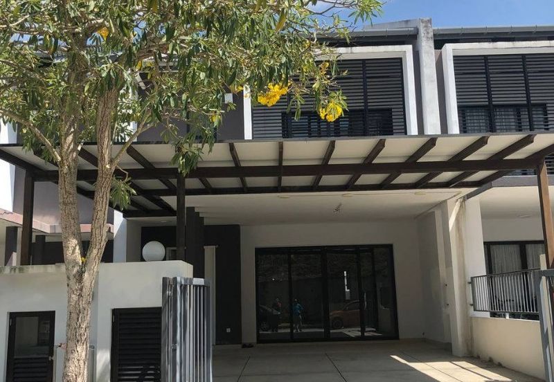 TAMAN BUKIT CHEMARA(CHEMARA HILL)