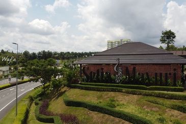 Broga Villa