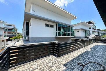 Ivory Heights @ Desa 8, Bandar Country Homes