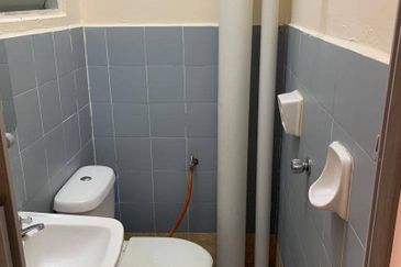 Residensi Bistaria, Ukay Bistari