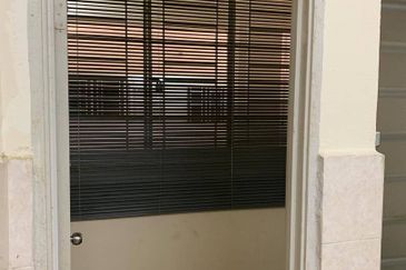 Residensi Bistaria, Ukay Bistari