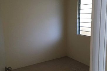 Residensi Bistaria, Ukay Bistari